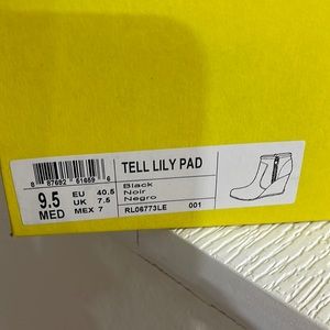 Black wedge ankle boots